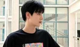 许凯前女友爆料视频最新,真相揭露背后的情感纠葛